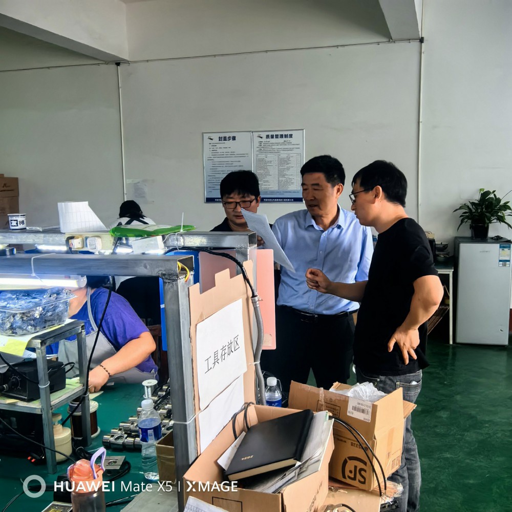 朱金波教授蒞臨濟源超光傳感器系統工程有限公司，共謀創新發展新篇章